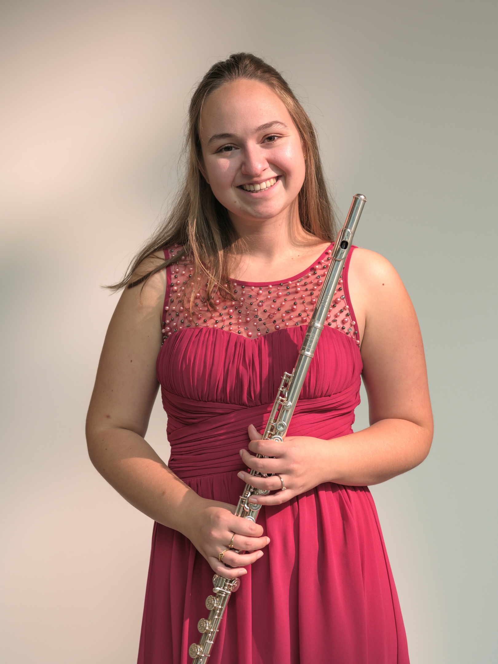 Sarah Bayens - violin (winner 2018)